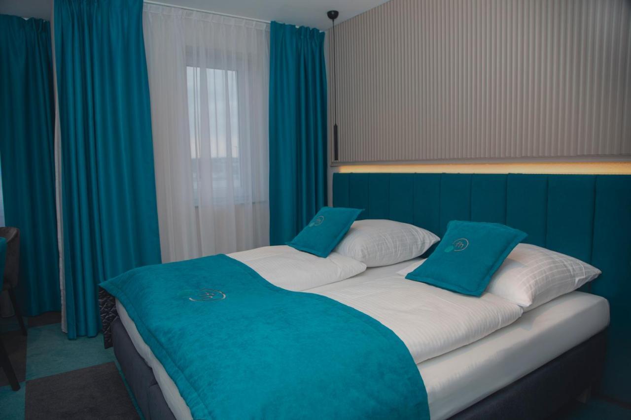 Friends Hotel Kerpen Экстерьер фото
